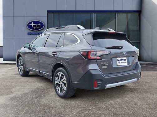 2022 Subaru Outback Touring XT