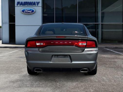 2012 Dodge Charger SE