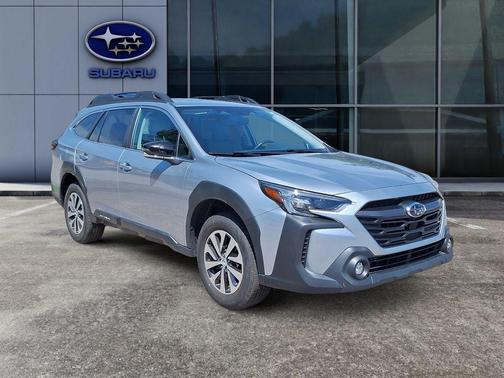 Ice Silver Metallic 2024 Subaru Outback Premium