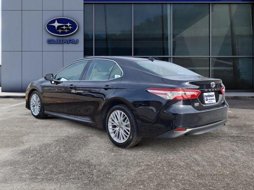 2019 Toyota Camry XLE