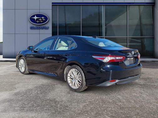 2019 Toyota Camry XLE