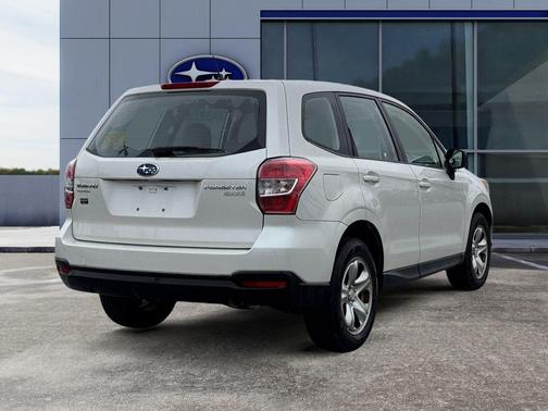 2014 Subaru Forester 2.5i