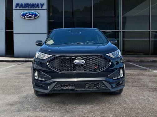 2022 Ford Edge ST