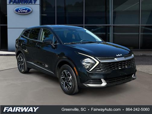 Fusion Orange 2023 Kia Sportage LX