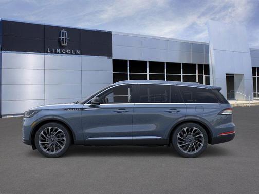 Whisper White 2026 Lincoln Aviator Reserve AWD