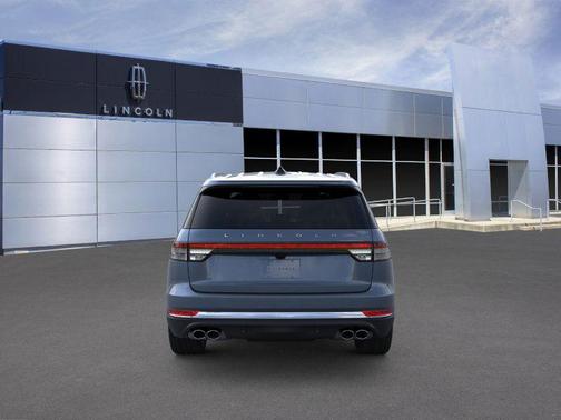 Whisper White 2026 Lincoln Aviator Reserve AWD