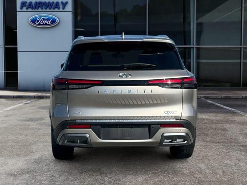 2022 INFINITI QX60 Luxe