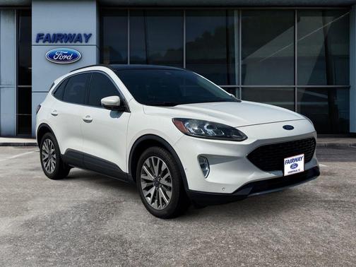 2020 Ford Escape Titanium