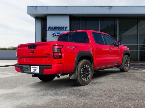 2024 Nissan Frontier PRO-X