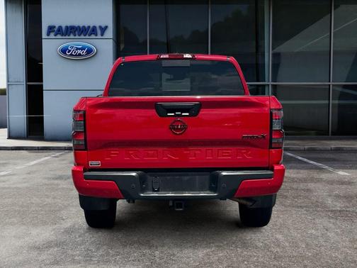 2024 Nissan Frontier PRO-X