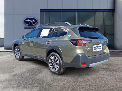 2025 Subaru Outback Touring