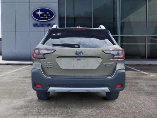 2025 Subaru Outback Touring
