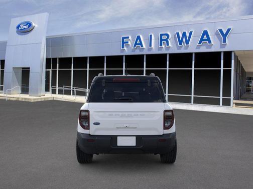 Oxford White 2026 Ford Bronco Sport Outer Banks