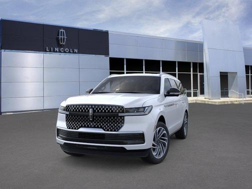 Crystal White Metallic 2026 Lincoln Navigator Reserve