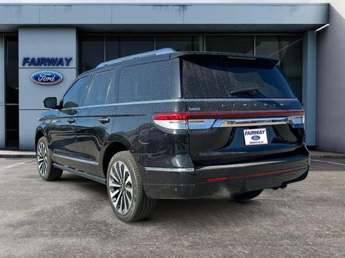 2023 Lincoln Navigator Reserve