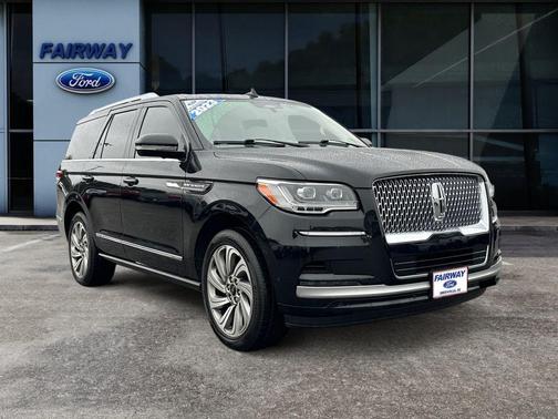 2023 Lincoln Navigator Reserve