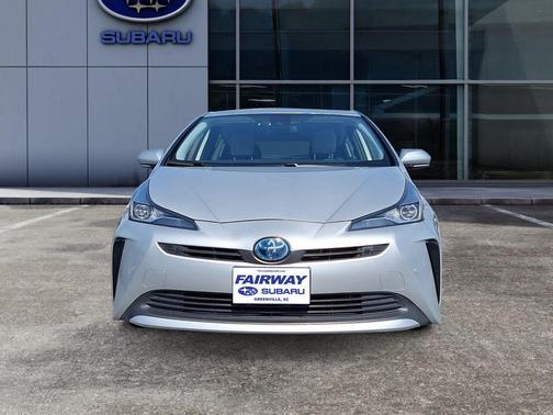 2020 Toyota Prius LE