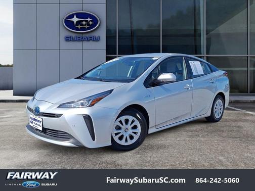 2020 Toyota Prius LE