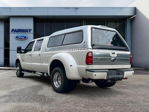 White Platinum Tri-Coat Metallic 2015 Ford F-350 Lariat Super Duty