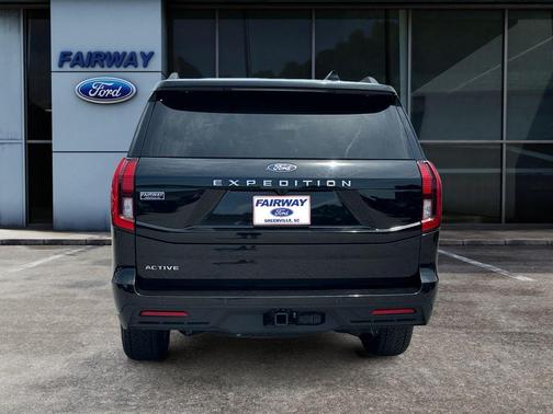 Agate Black Metallic 2025 Ford Expedition Active