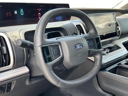 Agate Black Metallic 2025 Ford Expedition Active