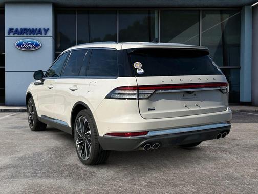 2022 Lincoln Aviator Reserve AWD