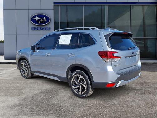 2023 Subaru Forester Touring
