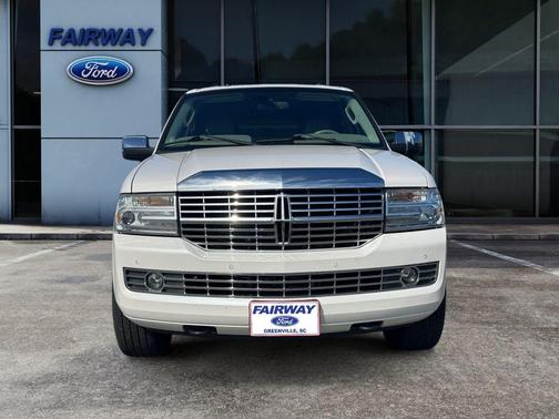 2012 Lincoln Navigator L