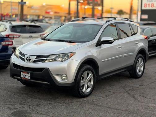 2013 Toyota RAV4 XLE