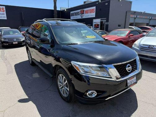 2016 Nissan Pathfinder S