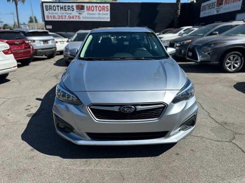 2017 Subaru Impreza 2.0i Premium