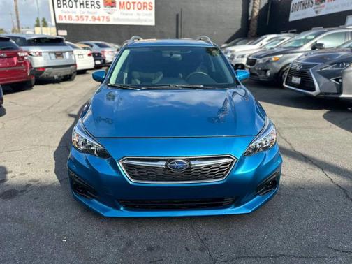 2017 Subaru Impreza 2.0i Premium
