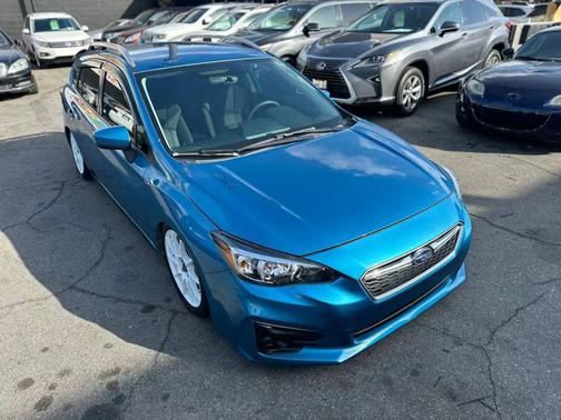 2017 Subaru Impreza 2.0i Premium