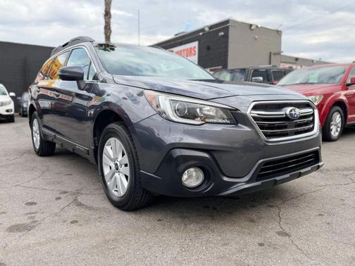 2018 Subaru Outback 2.5i Premium