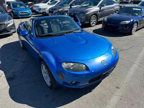2006 Mazda MX-5 Miata Sport