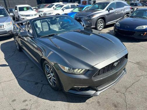 2017 Ford Mustang EcoBoost Premium