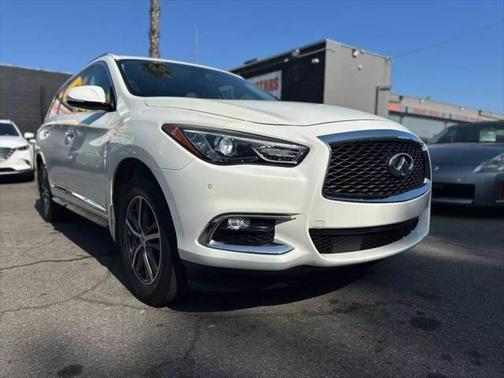 2017 INFINITI QX60 Base