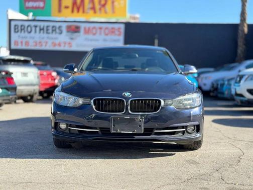 2017 BMW 330e iPerformance