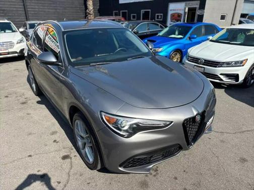 2018 Alfa Romeo Stelvio Ti Sport