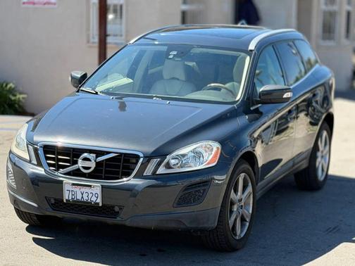 2013 Volvo XC60 3.2 Premier