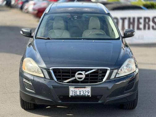 2013 Volvo XC60 3.2 Premier
