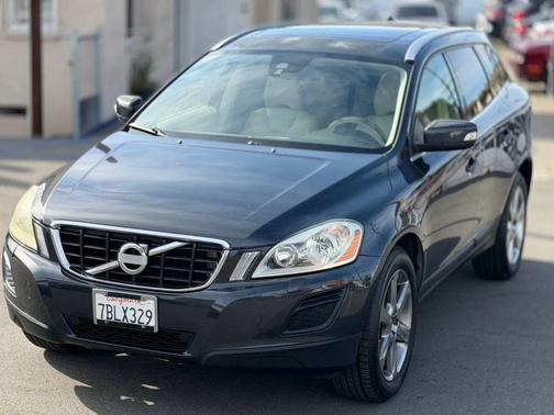 2013 Volvo XC60 3.2 Premier