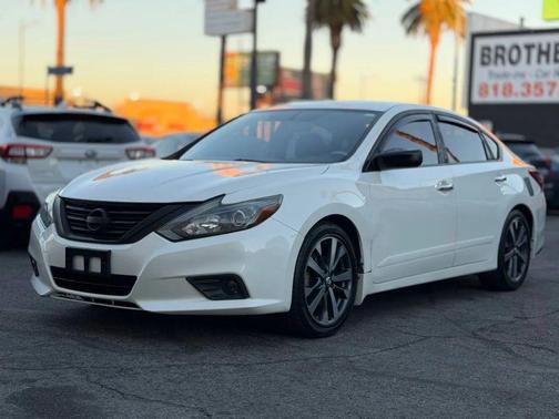 2017 Nissan Altima 2.5 SR
