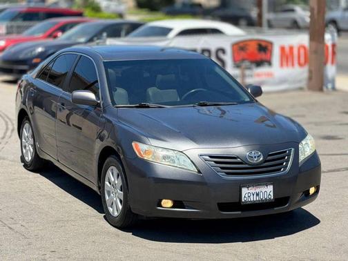 Magnetic Gray 2007 Toyota Camry XLE V6