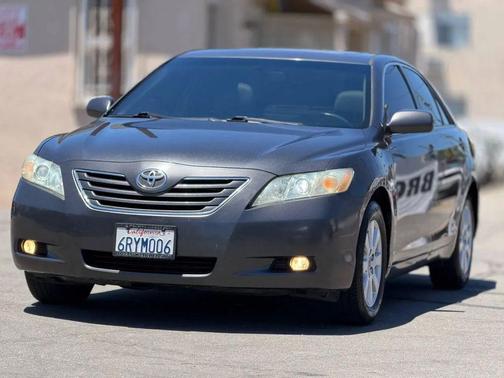 Magnetic Gray 2007 Toyota Camry XLE V6