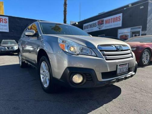 2014 Subaru Outback 2.5i Premium