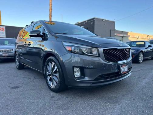 2015 Kia Sedona SX