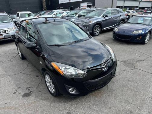 2013 Mazda Mazda2 Touring
