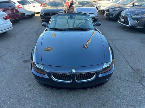2004 BMW Z4 2.5i Roadster