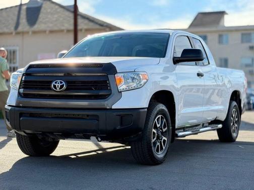 2014 Toyota Tundra SR